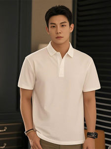 เสื้อโปโลคอโปโลแขนสั้นสีขาว ทรงบาง สำหรับผู้ชาย ทรงปกติ แขนสั้น ฤดูร้อน ทรงอเมริกัน เสื้อยืดคอกลม เสื้อผ้าทำงาน