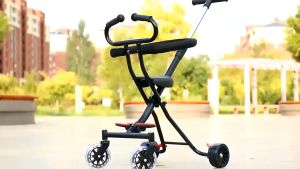 ลดกระหน่ำ รถเข็นเด็ก เบาะนั่งใหญ่ ล้อมีเบรค มศัลยกรรมของ 17,5 ครั้ง