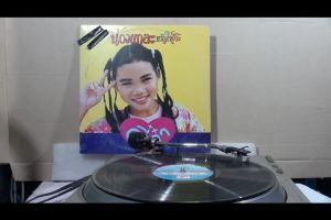 1 แผ่นเสียง 12นิ้ว v56 น้องแกละ ตี๋จ๋า แผ่นสวย VG++ริ้วรอยบาง เสียงรบกวนนิดหน่อย ไม่มีรอยลึก ปกVG+ มีตำหนิขอบนิดหน่อย ขอบไม่ขาด สันไม่ทะลุ แผ่นได้รับการล้างทำความสะอาดแล้ว