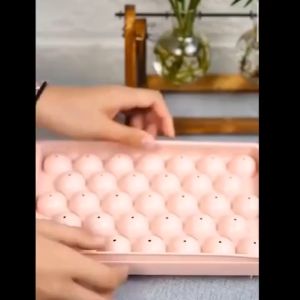 Khay Đá Viên Tròn 33 Viên - Khuôn Thạch Bi Nhựa Tròn Làm Hoa Quả Trái Cây/ Khuôn Rau Câu