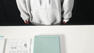 A4 Clipboard File Cover Folder Folio Clip File Clamp Binder Organizer Case Waterproof Clipboard with Storage Nursing Clipboards Foldable Document Case for Office School Nurse (Emerald)