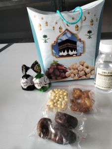 Paket oleh oleh haji dan umroh coklat mix 2