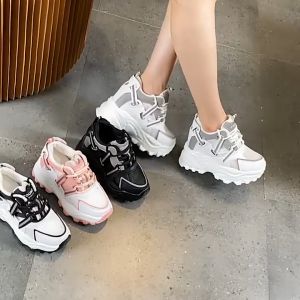 Giày Sneakers cao 10cm 636-1053