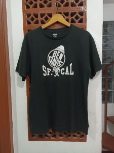 Kaos Ben Davis second