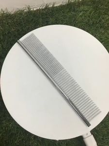 หวีสาธิตสัตว์เลี้ยง หวีกรูมมิ่งสัตว์เลี้ยงสแตนเลสสําหรับสุนัขและแมว ไม่แหลมและลดการระคายเคืองผิว