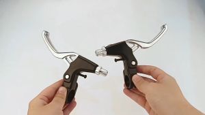 (Pengiriman Cepat COD) Dua Gagang Rem Sepeda Gunung Berbahan Aluminium Di Bagian Kiri Dan Kanan