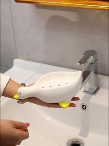 🔥Moheted👍 Yellow White Duck Shape Soap Box Cartoon Soap Dish Drainable Soap Holder Soap Container Soap Dish For Tray Bathroom Accessories