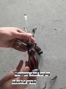 【Ready stokCOD】Obeng Set 7Pcs / Obeng Magnet Min Dan Plus/Obeng Tembus / Tip Magnetik Chrome Vanadium Obeng