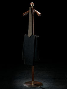 Nordic Modern Living Room Wooden Floor-Mounted Mobile Coat Rack Bedroom Home Use Artistic Adult Clothes Drying Rack