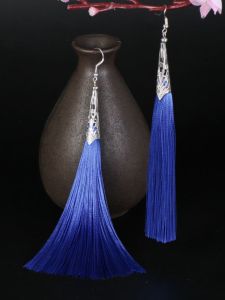 Elegant Long Tassel Wedding Earrings Womens Fashionable Ethnic Style Chignon Ear Jewelry Classical Aesthetic Long Drop Earrings