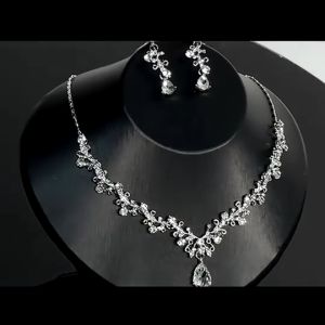 Butterfly Necklace - Kalung Set Anting - Jewelry Set