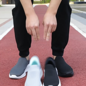 Fashion Sport Running Shoes For Men And Women Super Light Outdoor Sneakers Slip On Loafers