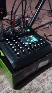 6 channel Metal mixer sound system Dedicated interface for musical instrument pedals Bluetooth 99 DSP effects audio Live function large display screen U disk recording for karaoke performances