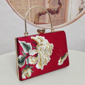 Retro Chinese Style Embroidered Handbag Wedding Banquet Clutch Bag for Mother of the Bride New Design Silk Material Small Size