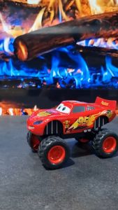 Diecast Miniatur Mainan Mobil Sedan Balap & Offroad Climbing Besi Metal LED