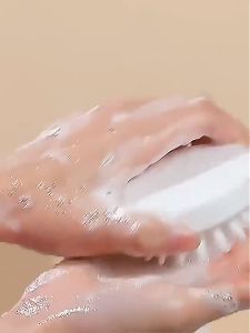 【READY STOCK】Japanese Silicone Scalp Massager Shampoo Brush Head Shower Clean Scrub Comb Hair Brush