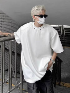 เสื้อยืดแขนสั้นทรงหลวมสไตล์อเมริกันสำหรับผู้ชายในช่วงฤดูร้อนปี 2025 เสื้อยืดคอกลมทรงหลวมสไตล์ย้อนยุคที่สวมใส่ได้หลากหลาย
