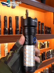SMILING SHARK Flashlight LED Camping Torch Light Rechargeable Warm Light Camping Light Type-c 6Mode Zoom Waterproof Outdoor Hiking Camping Lighting SD8106