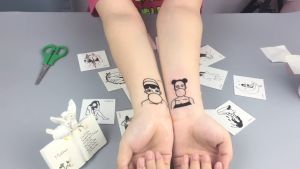 Hình xăm dán tạm thời chống thấm nước có thể kéo dài đến 15 ngày tùy chọn họa tiết FAVOURIE