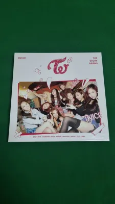 Twice - The Story Begins (1st Mini Album)