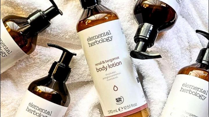 ELEMENTAL HERBOLOGY 370ML SHAMPOO WITH NEROLI & BERGAMOT OILS