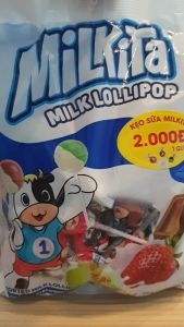 Kẹo mút sữa mút Milkita gói 450g (50 que/gói) hỗn hợp các vị dưa lưới socola và dâu tây nhập khẩu Indonesia