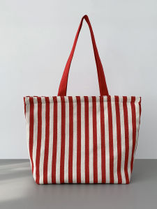 กระเป๋าผ้าใบลายทางขนาดใหญ่ 2025 กระเป๋าสะพายไหล่แบบอเนกประสงค์สไตล์เกาหลี กระเป๋าถือแบบลำลอง กระเป๋าใส่ของใช้สำหรับเดินทาง ความจุขนาดใหญ่