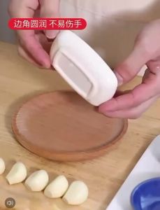1/4pcs Manual Ginger Grater Chopping Garlic Kitchen Cooking Food Garlic Crusher Ginger Grinder Kitchen Tools Gadgets Accessories