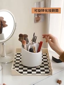 Peenoonshop กล่องใส่แปรงแต่งหน้า ที่เก็บแปรงแต่งหน้า 7 ช่อง หมุนได้ 360 องศา มาพร้อมฝาปิดใส ป้องกันฝุ่น