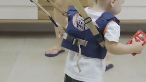 Alat Bantu Jalan Bayi: Peralatan Belajar Berjalan untuk Anak