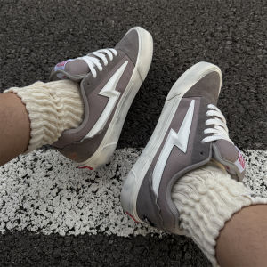 Retro Dirty Bread Shoe Explosive Head Embroidery Collaborative Grey Color Block Lightning Skate Shoes Casual Leather Sneakers