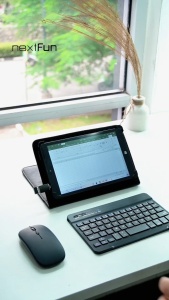 Nextfun lightweight and mini entertainment and office tablet PC with Windows system