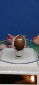 Batu Semulajdi Akik Hidup-Cincin Batu Bacan Doko Coklat yg ikat dgn Cincin Sarung Perak (Silver)Sila Rujuk Keterangan dibawah