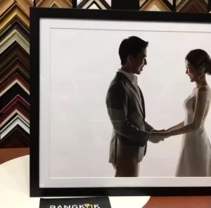 BangkokFrame-กรอบรูปแต่งงานเรียบๆ-กรอบพร้อมภาพ-พิมพ์ภาพเครื่อง12สี-ขนาดขอบนอก 24.75x34.75นิ้ว