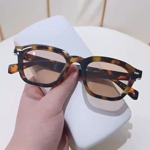 Retro Minimalist Matte Square Sunglasses European and American Style Shades UV Protection Fashion