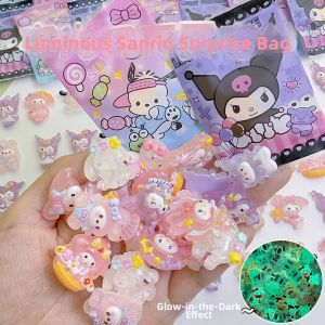 WXX | Glowing New Toy Blind Box