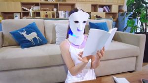 Masker Wajah LED Alat Terapi Cahaya: Manfaat dan Cara Penggunaan