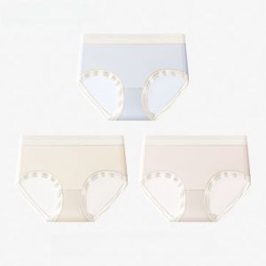 MiiOW | Ultra-Thin Seamless Ice Silk Sports Underwear For Women Breathable Antibacterial Fitness Gym Pants Comfortable Cotton Crotch