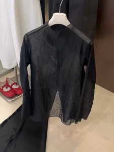 Elegant Black Long Sleeve round Neck Sun Protection Shirt Womens Fashionable Design Simple Style Commute Wind Loose Fit Shirt