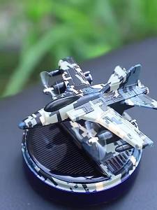 BONINGYU | Creative Solar-powered Helicopter Fighter Car Perfume