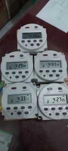 timer dc 12volt.timer putih