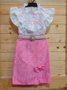 ชุดเซ็ตผ้าไทย เสื้อผ้าโฟร์เวย์ระบายลูกไม้แต่งโบว์ริบบิ้น กระโปรงเอวสม๊อคผ้าฝ้าย