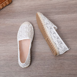 รองเท้าแตะผู้หญิงทรงหัวมนพื้นยางทรงหัวมนแบบสวมสบายในช่วงฤดูร้อน พื้นรองเท้าทำจากยาง พื้นรองเท้าแบบสวมสบาย สไตล์สตรีท