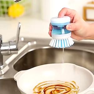 แปรงขัดกระทะ ขัดหม้อ ล้างจาน พร้อมน้ำยาล้างจาน / แปรงทําความสะอาดกระทะ ปุ่มกด / ไม่เป็นรอย ใช้ซ้ําได้ / กดน้ำยาออกมาได้เลย สะดวก สินค้าส่งจากไทย