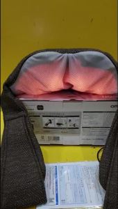 Máy massage cổ vai gáy nội địa Nhật Omron HM-150-BW (BW20230201404F) NEW