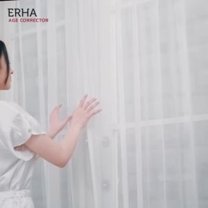 ERHA Age Corrector Neck Cream -  Krim Leher Pencerah Peptide & Amino Acid 30g