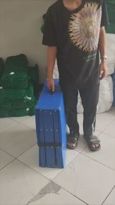 4 cage / Apatan Folding Plastic Cage for Gamefowl Derby box