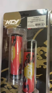 NCY NY052 Series Universal Motorcycle Handlebar Grips Rubber Hand Grip With Plug For 7/8" Handlebar