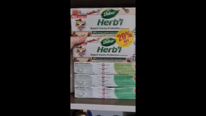 Kem đánh răng thảo dược Ấn Độ chăm sóc nướu răng Daburs Herbal 150g kèm bàn chải