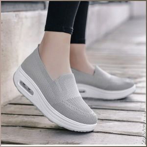 Casual Single Shoes Increased Height and Comfort Refreshing Canvas Shoes Easy Care Outsole Dryness